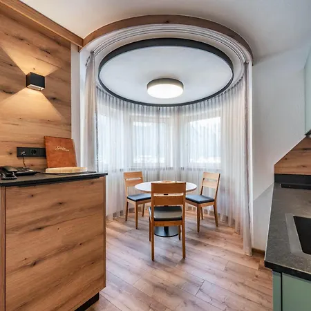 Montana Hotel