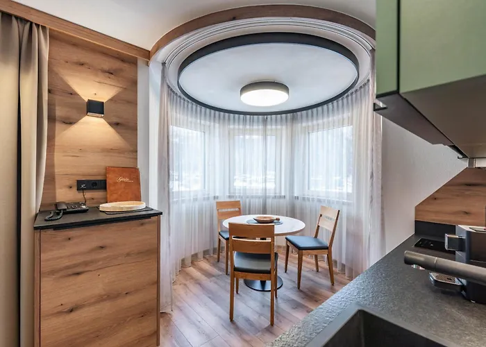 Otel Montana 3*